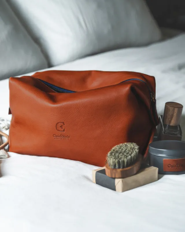 Choosing the Perfect Luxury Dopp Kit: Factors to Consider for Style and Functionality
