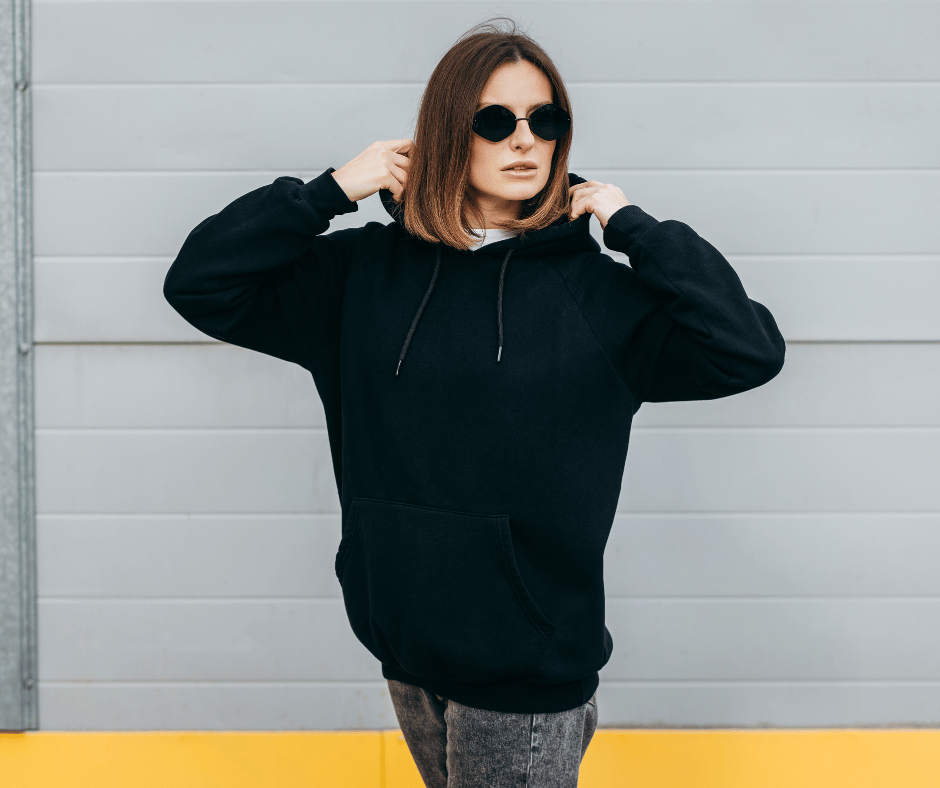 How to Choose the Perfect Plain Black Hoodie for Your Body Type