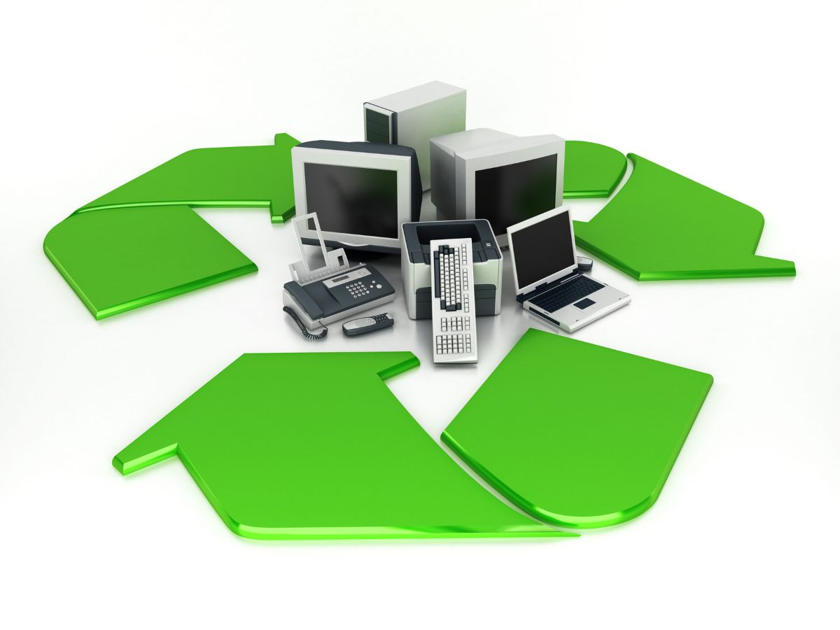 How computers recycling services help you save money and the planet