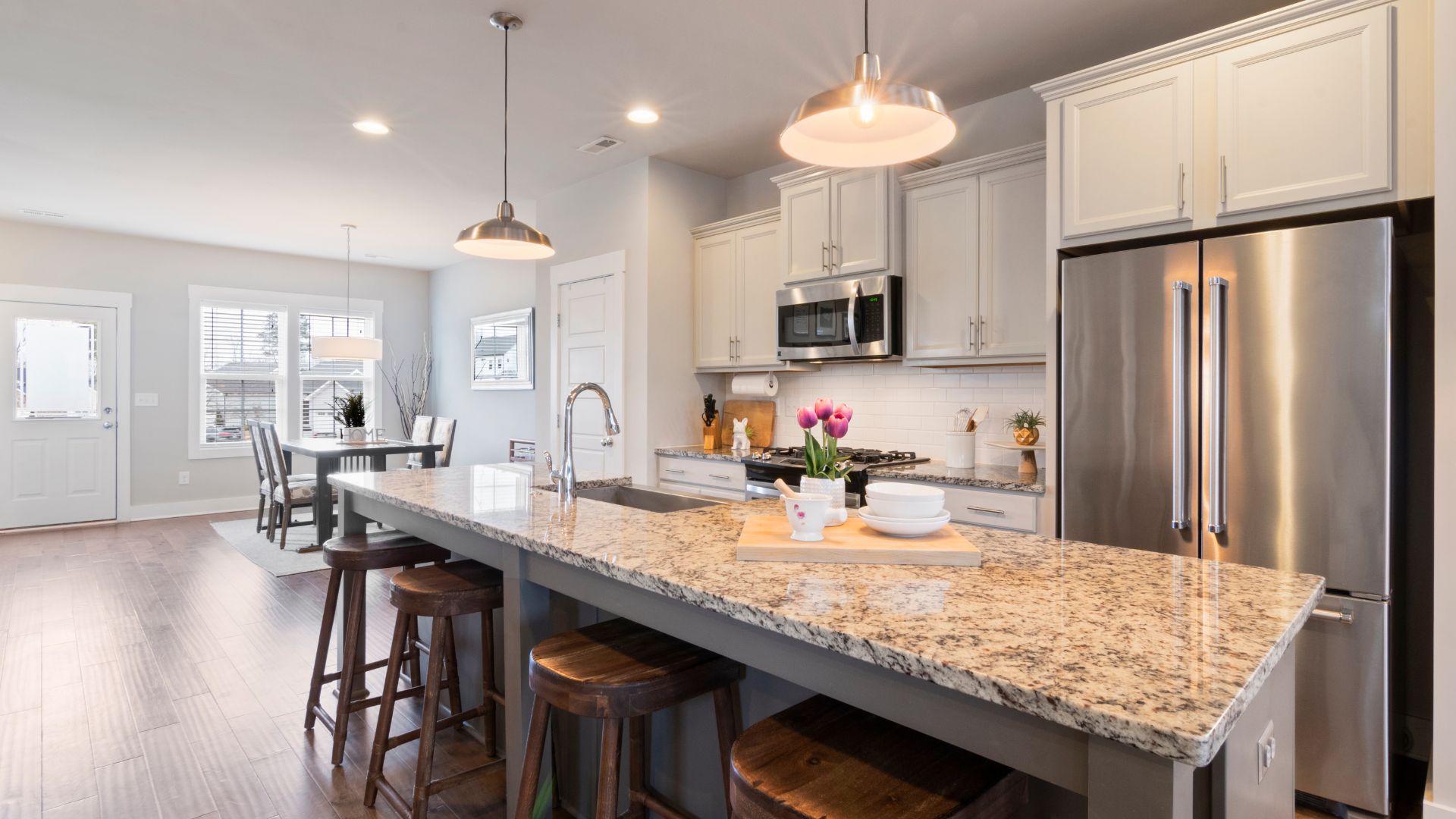 How Often Should You Schedule a Deep Cleaning Service in San Diego?