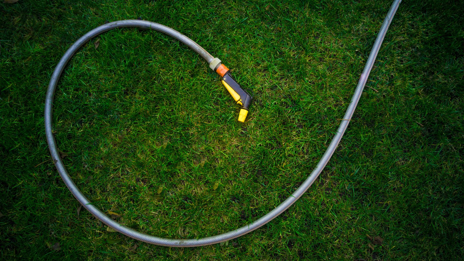Advantages of having flexible hose pipe in Garden