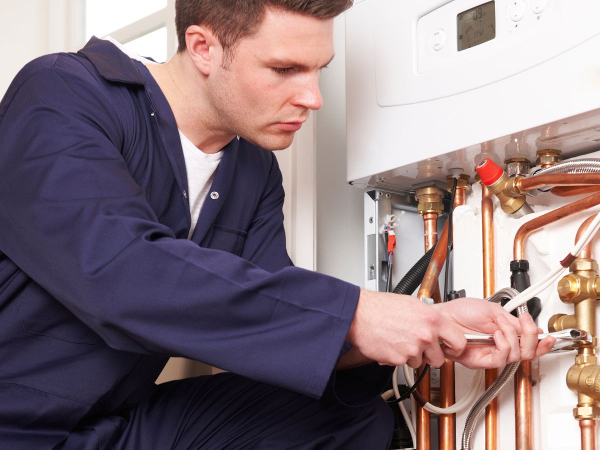 Questions to Ask Before Hiring a Boiler Repair Specialist