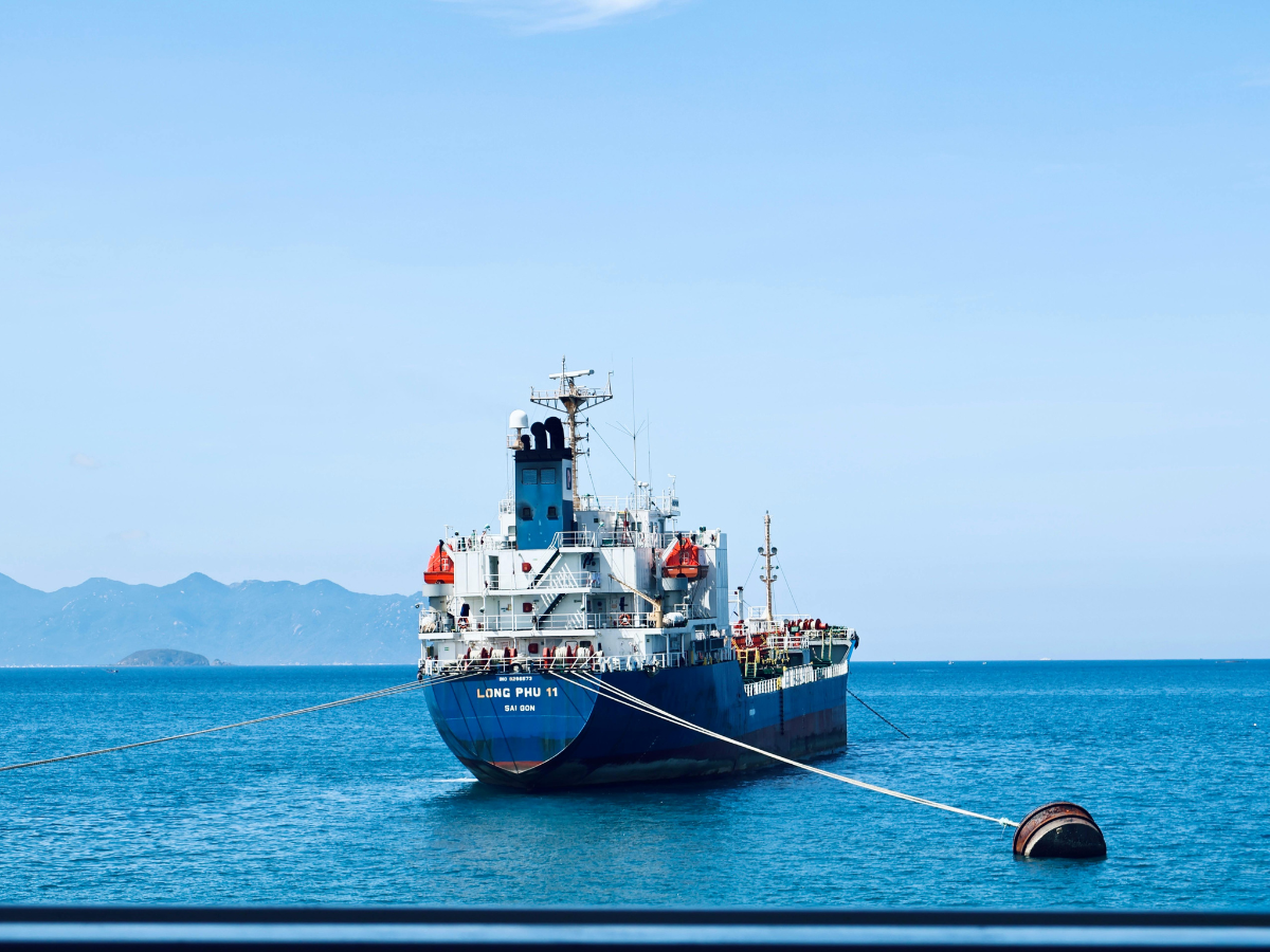 Handling Oversized Cargo: Strategies for Safe and Efficient Transportation